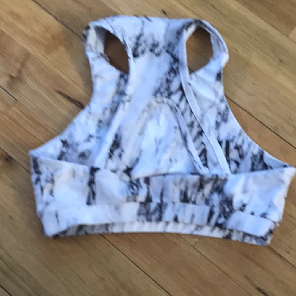Strut-this top - Picture 5 of 6